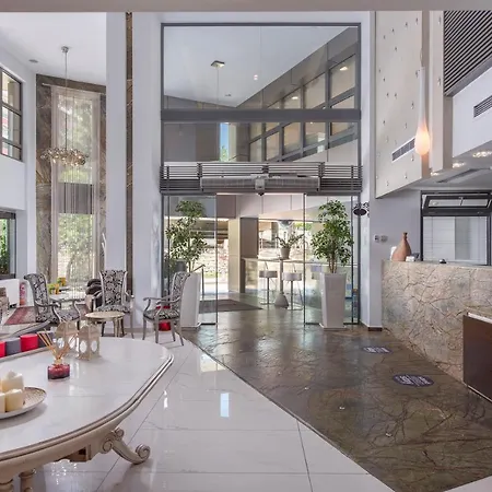 Habitat Hotel