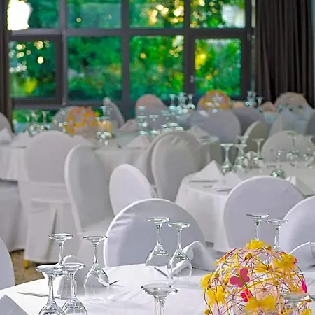 Hotel Habitat 3*