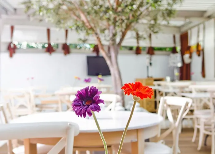Habitat Hotel