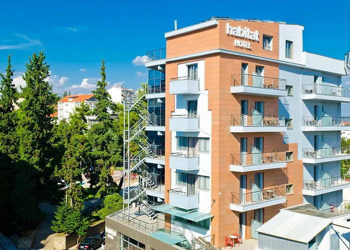 Habitat 3*